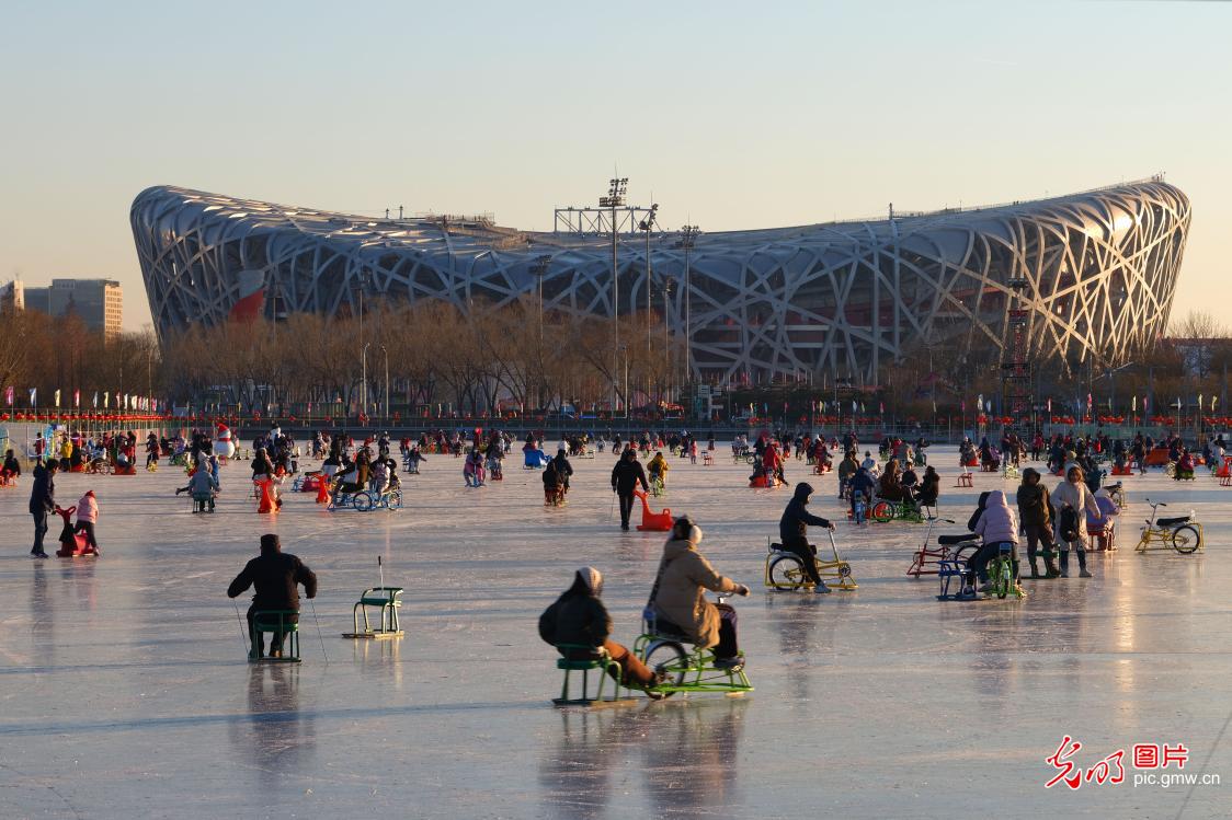 Ice and snow sports heat up across China