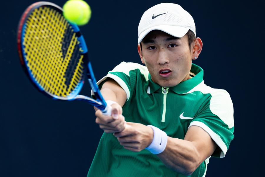 Xinhua Headlines: With Grand Slam breakthrough, emerging Zheng leads charge in China's collective tennis chapter