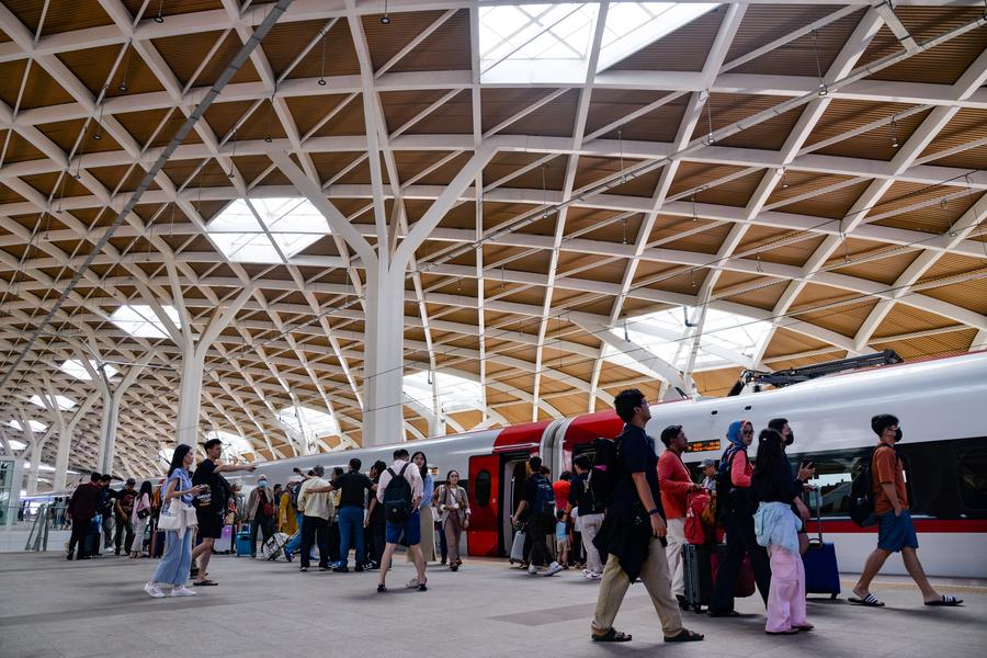LensToLens | How China's high-speed trains enhance travel experience in Indonesia