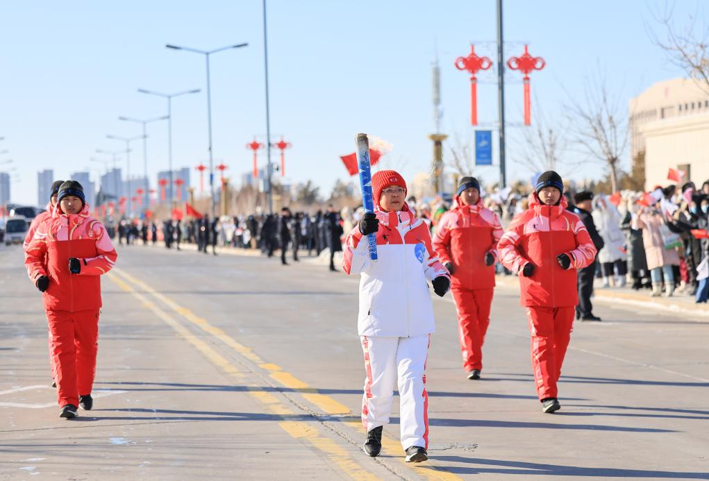 Torch relay of China's 14th National Winter Games held in Hulun Buir of Inner Mongolia