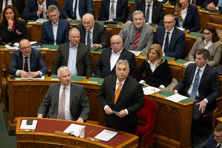 Hungarian parliament approves Sweden's NATO bid
