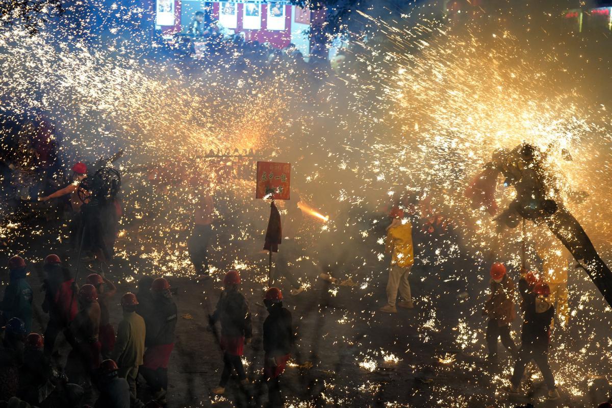 Dragon dance and fireworks light up Taijiang county in Guizhou