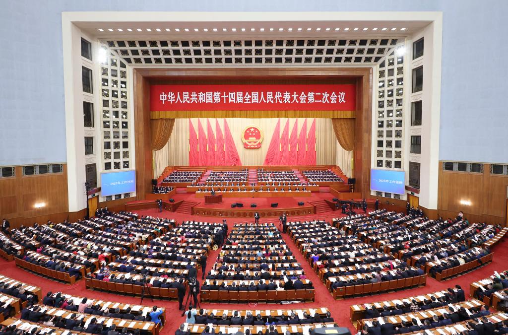 Xi attends opening meeting of NPC annual session