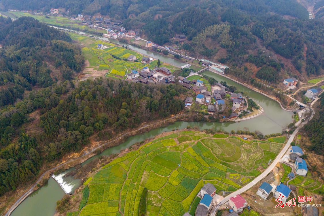 Tongdao Dong Autonomous County in C China’s Hunan: eco-countryside showing new look