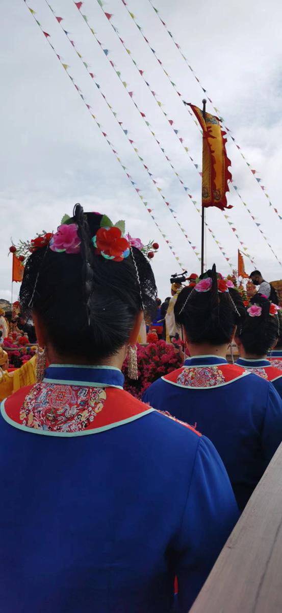 The symbolism behind Meizhou's Mazu chignon headdress