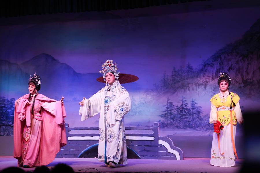 Century-old Qiong opera in S China's Hainan revitalizes in modern era