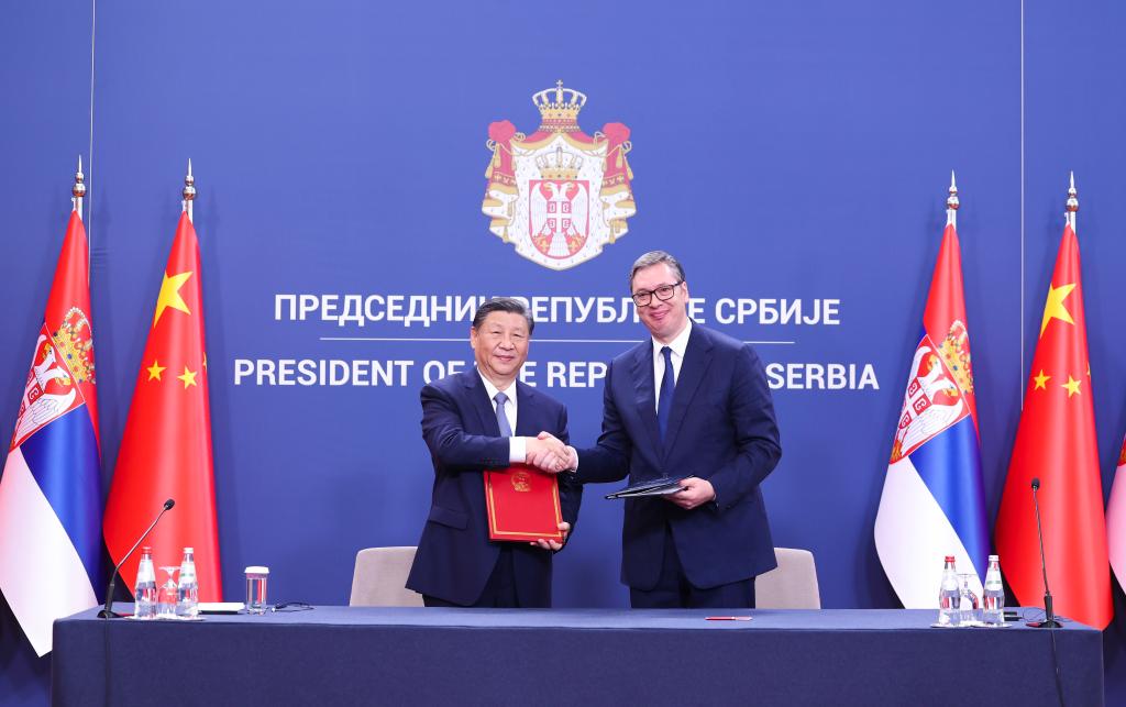 Xi, Vucic sign joint statement on building China-Serbia community with shared future