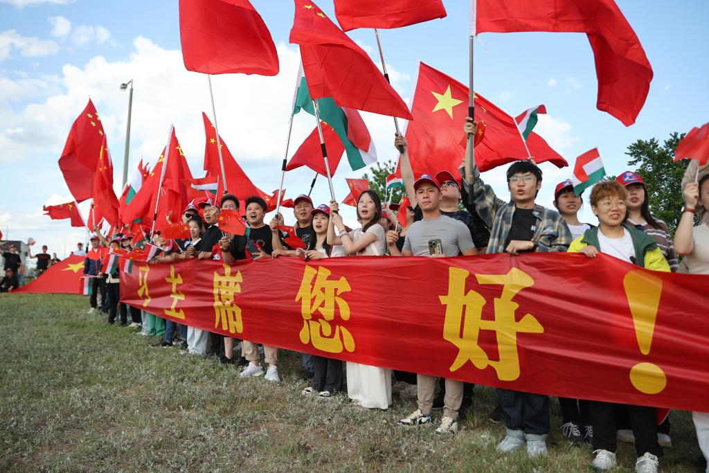 Xi leaves Budapest after his state visit to Hungary