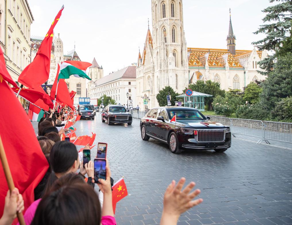 Xi leaves Budapest after his state visit to Hungary