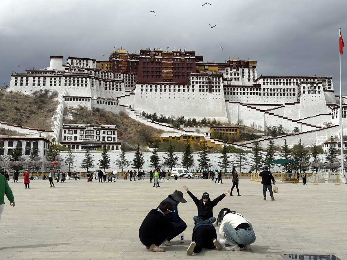 Lhasa to host tourism events amidst rising tourist numbers