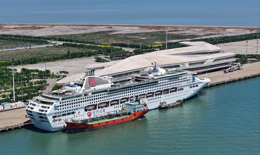 Port in Tianjin witnesses over 100,000 int'l cruise passenger trips in 2024