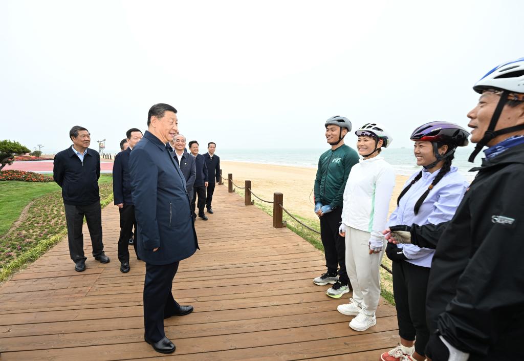 Xi inspects Rizhao in east China's Shandong Province