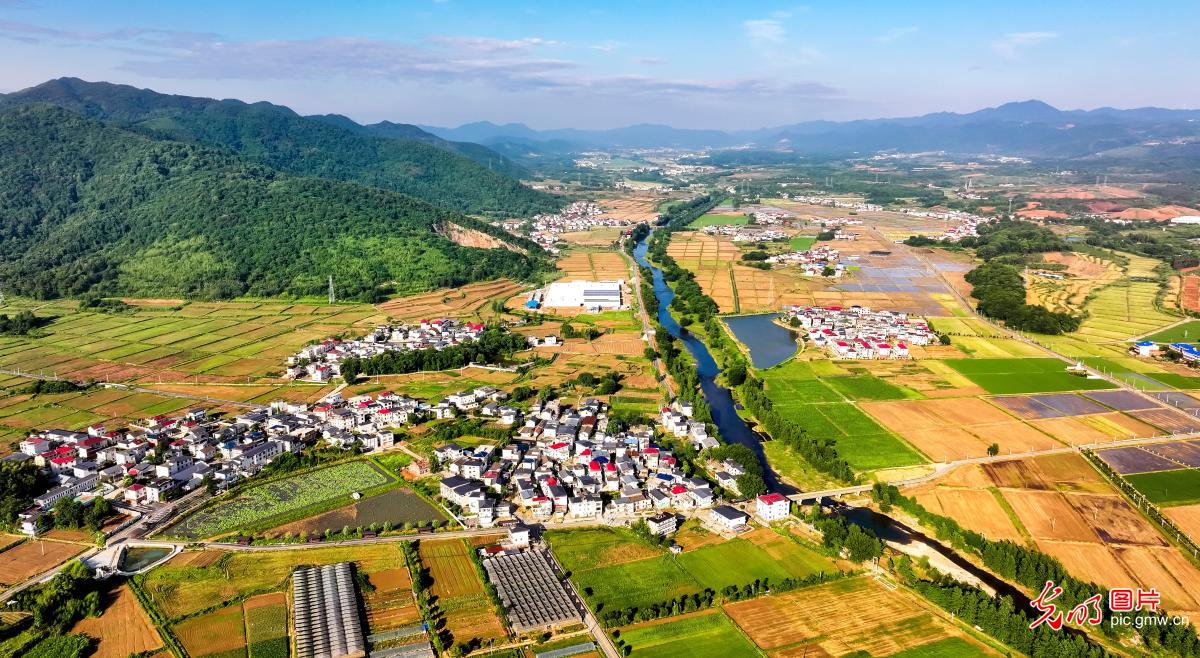 Picturesque rural scenery seen in E China's Jiangxi