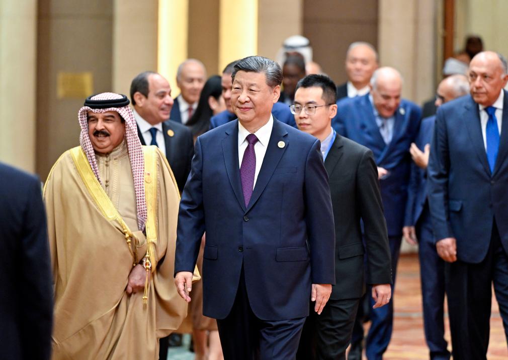 Xi urges greater efforts to build China-Arab community with shared future