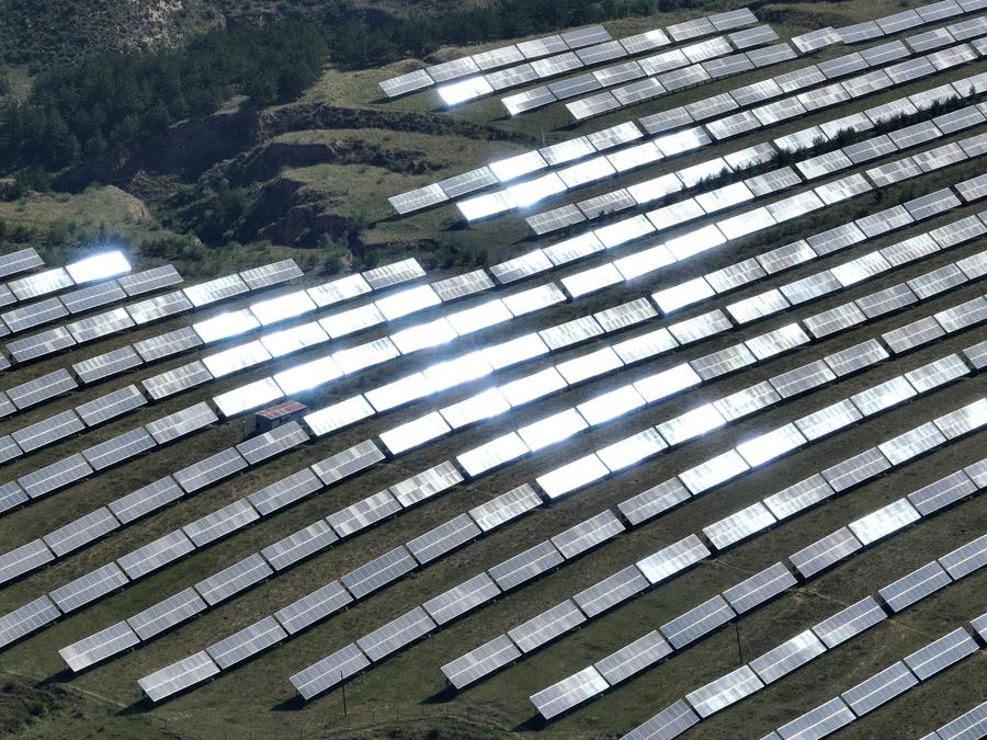 Across China: New energy revitalizes coal mining subsidence area