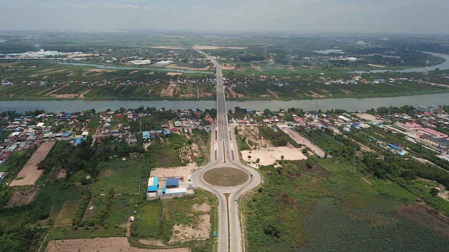 China-funded ring road boosts development in southern part of Cambodian capital