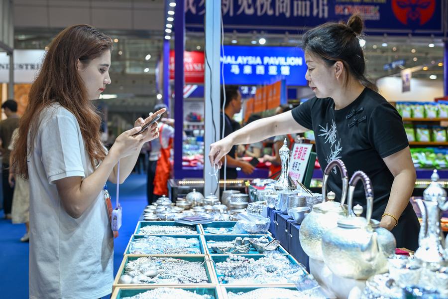 The 8th China-Eurasia Expo commences in NW China's Xinjiang