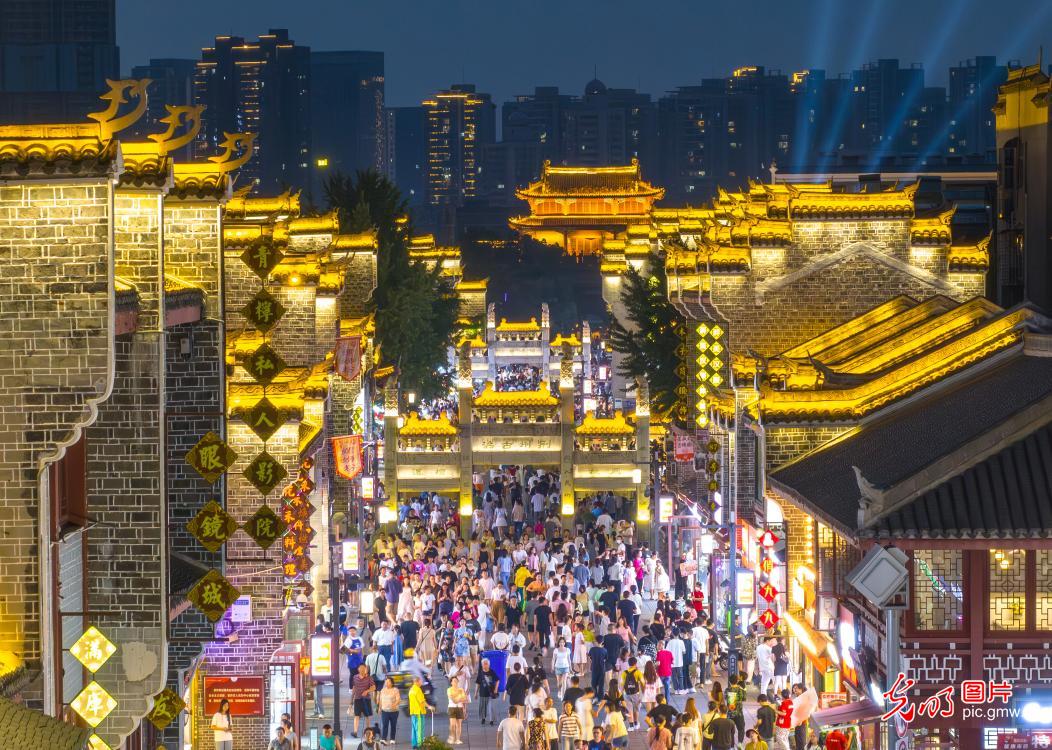 “Night economy” stimulates new vitality in culture and tourism