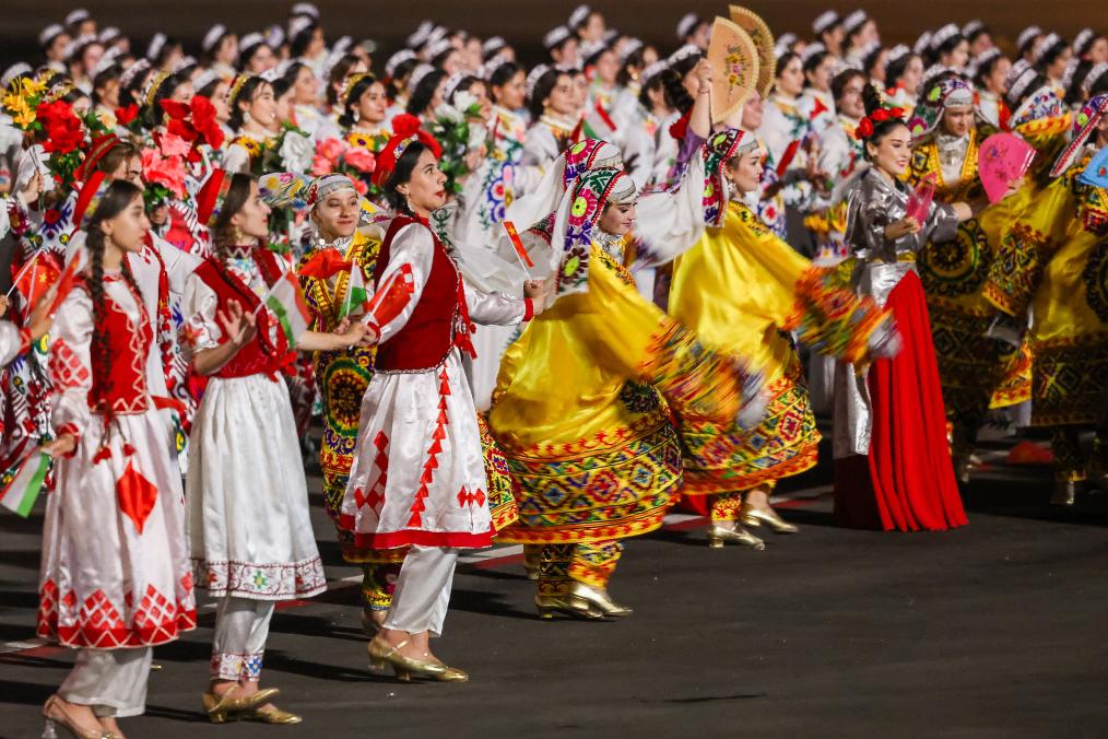 Xi kicks off state visit to Tajikistan, eyeing new heights in bilateral cooperation