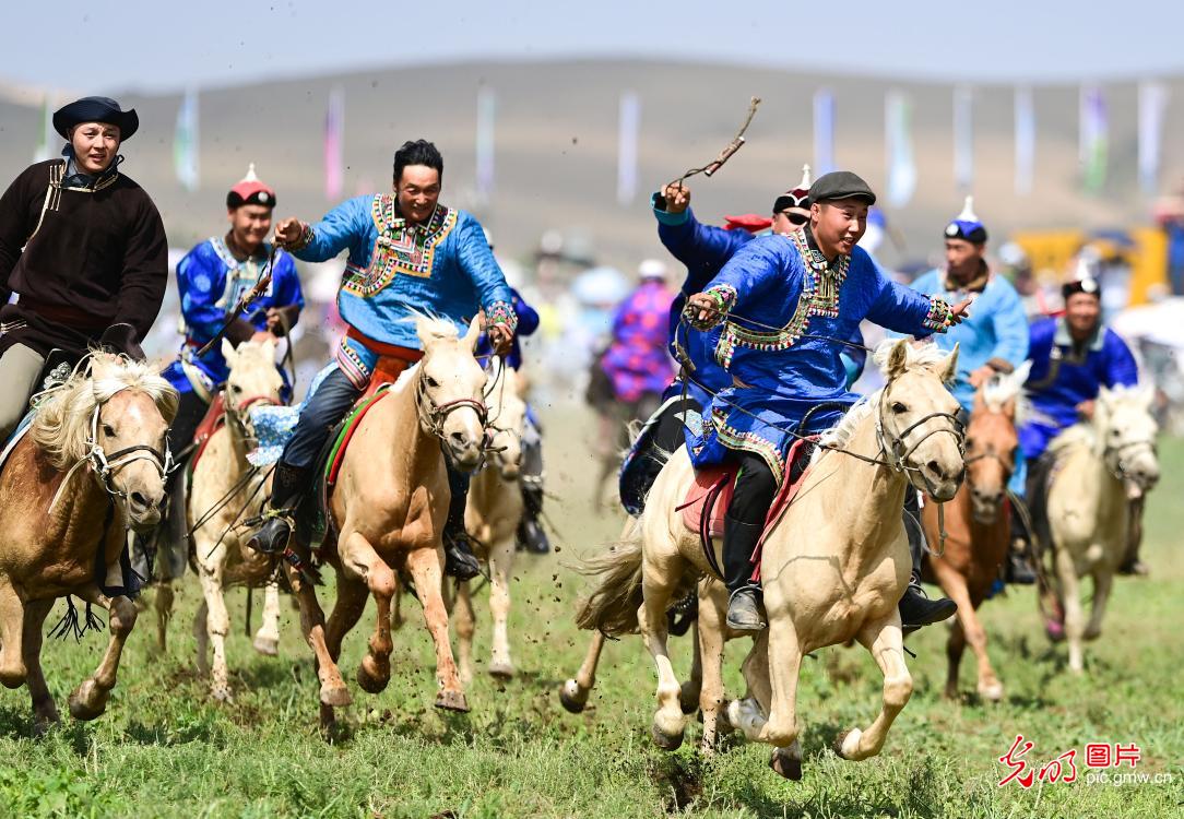 34th Grassland Naadam Festival in N China's Inner Mongolia