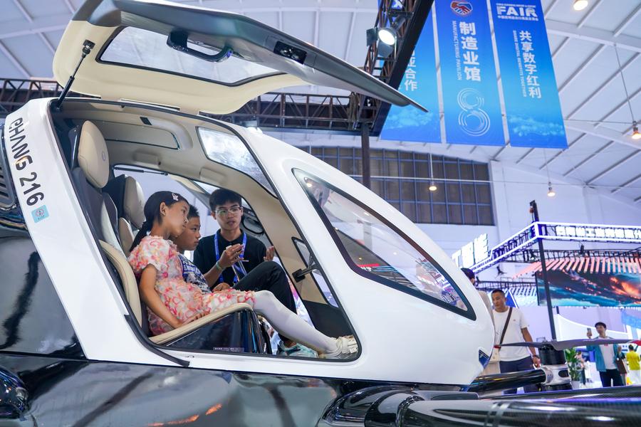 Economy&Life | Cutting-edge technologies showcased in 8th China-South Asia Expo