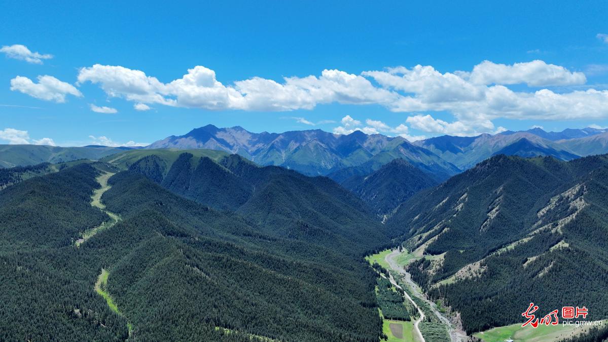 Picturesque scenery of China’s Qilian Mountain