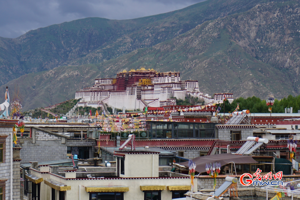 In pics: scenery of Potala Palace in Lhasa