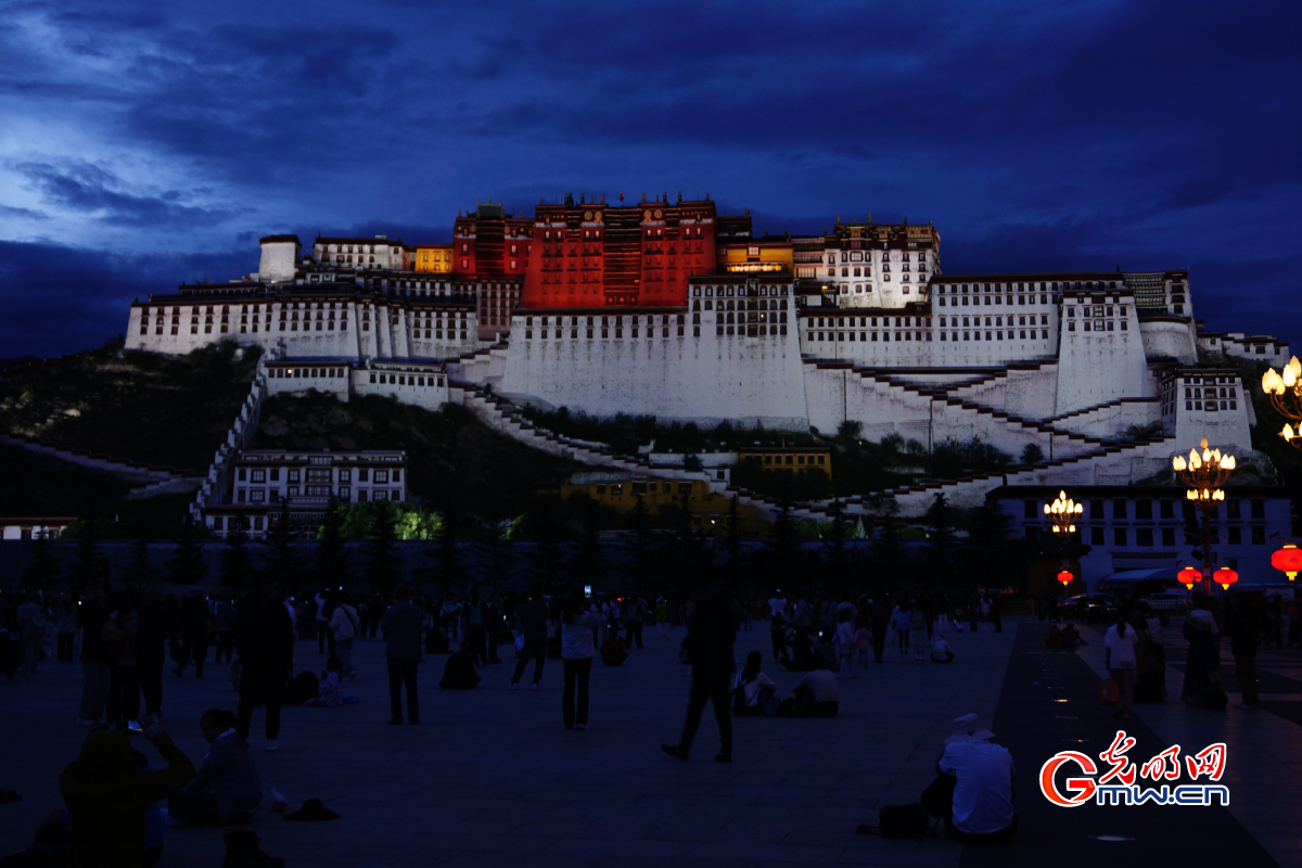 In pics: scenery of Potala Palace in Lhasa