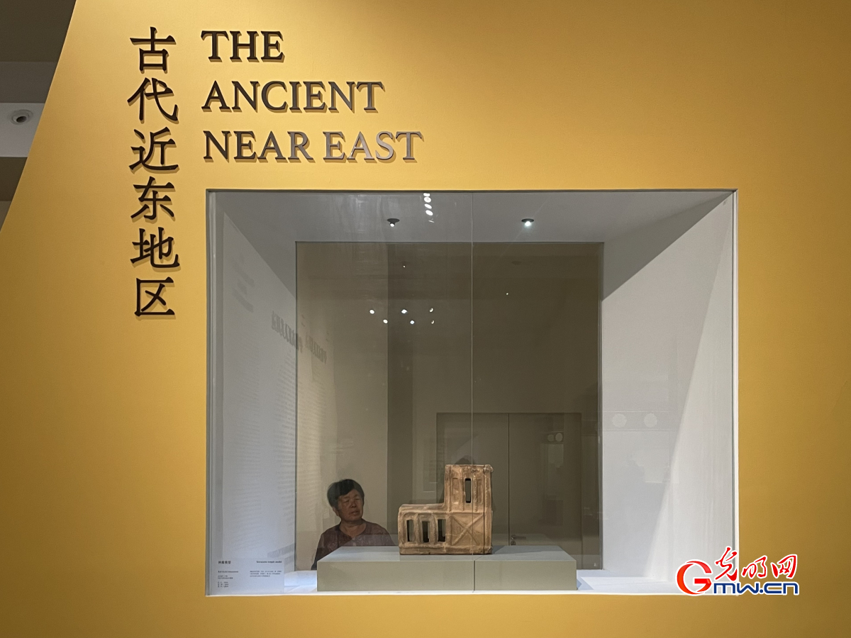 Special exhibition of ancient ceramic art ongoing at Tsinghua University Art Museum