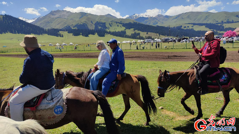 Turkish journalists highlight China's protection of nature and culture in NW China's Xinjiang