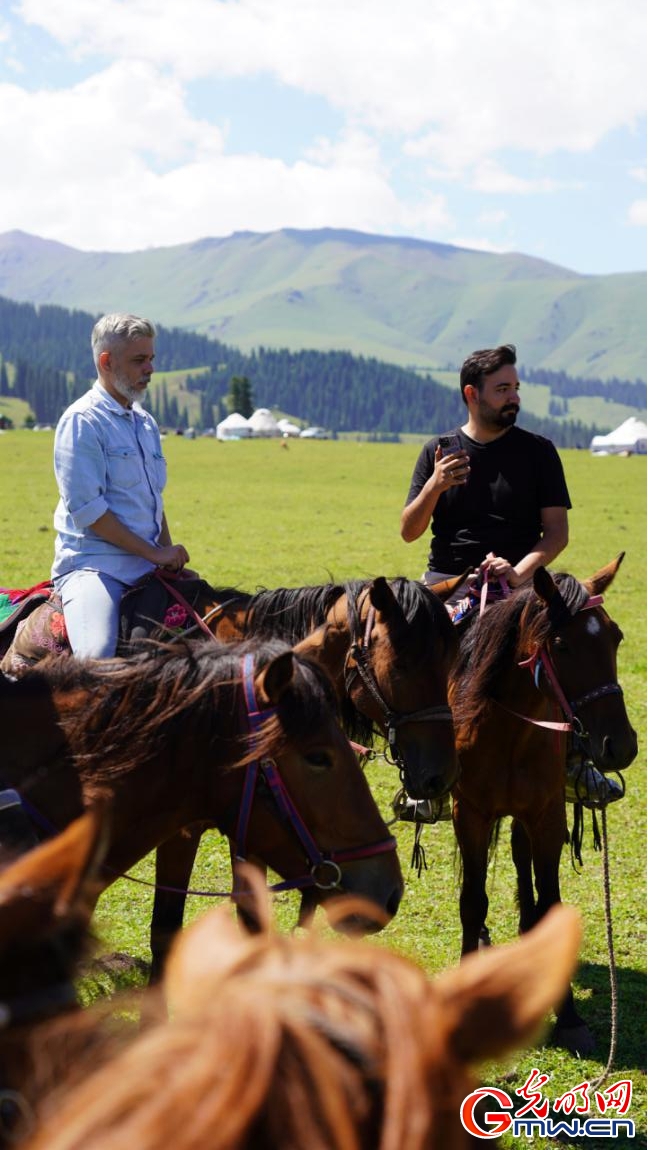 Turkish journalists highlight China's protection of nature and culture in NW China's Xinjiang