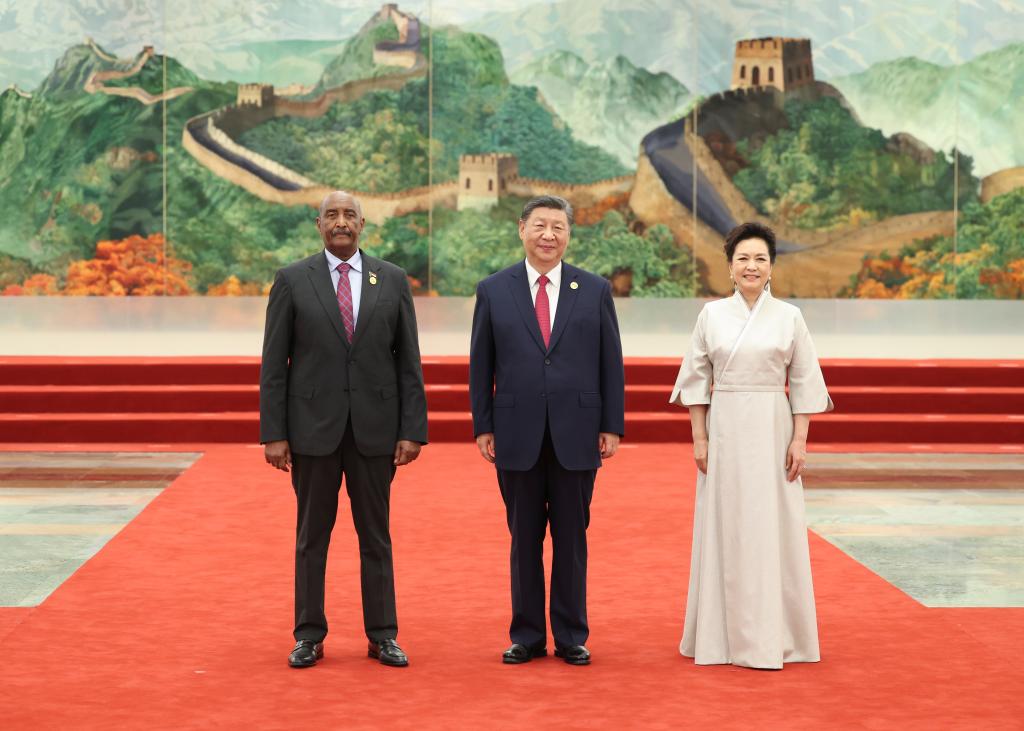 Xi hosts African leaders, lauds model China-Africa ties ahead of grand summit