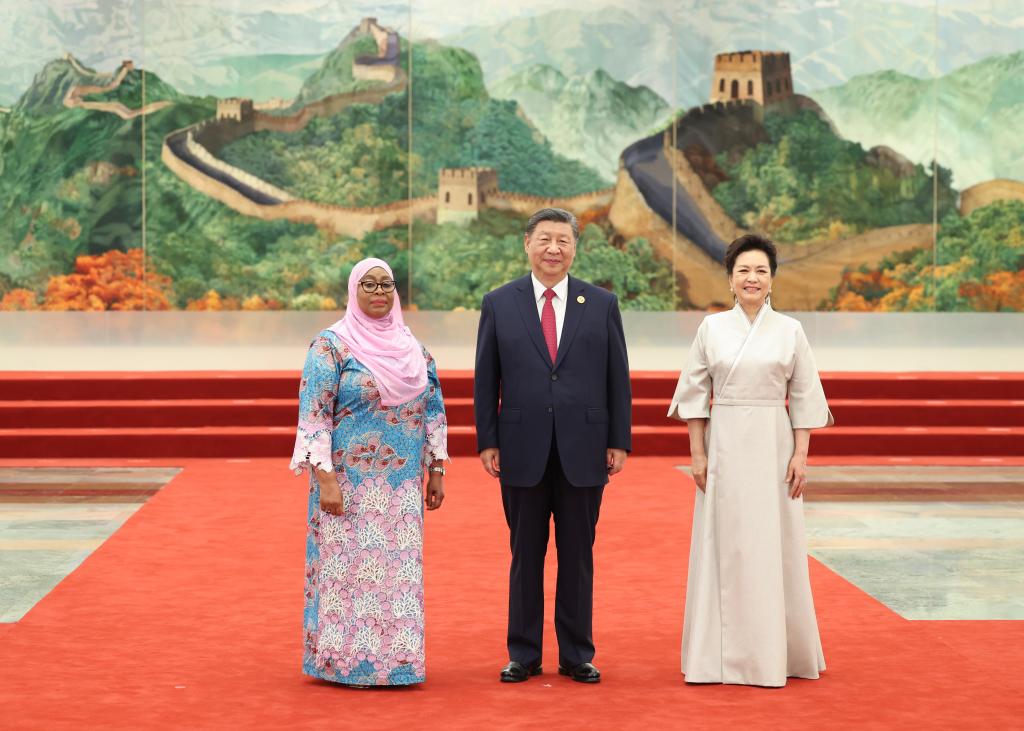 Xi hosts African leaders, lauds model China-Africa ties ahead of grand summit