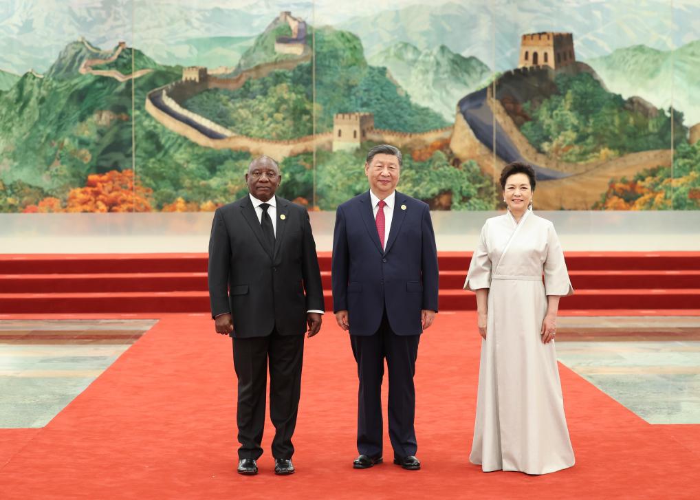 Xi hosts African leaders, lauds model China-Africa ties ahead of grand summit