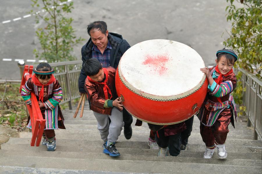 Teacher delivers hope to children in China's landlocked mountains