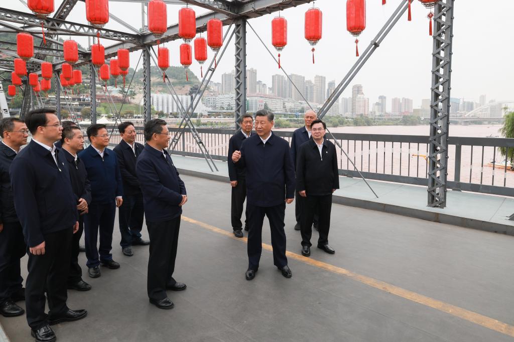 Xi inspects Lanzhou in NW China's Gansu Province