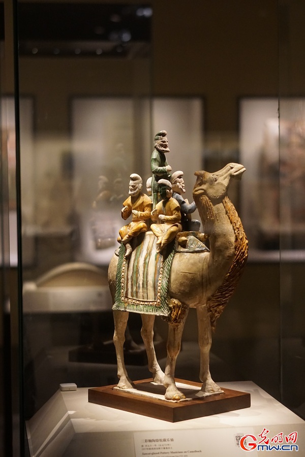 Ancient China relics exhibited at National Museum of China