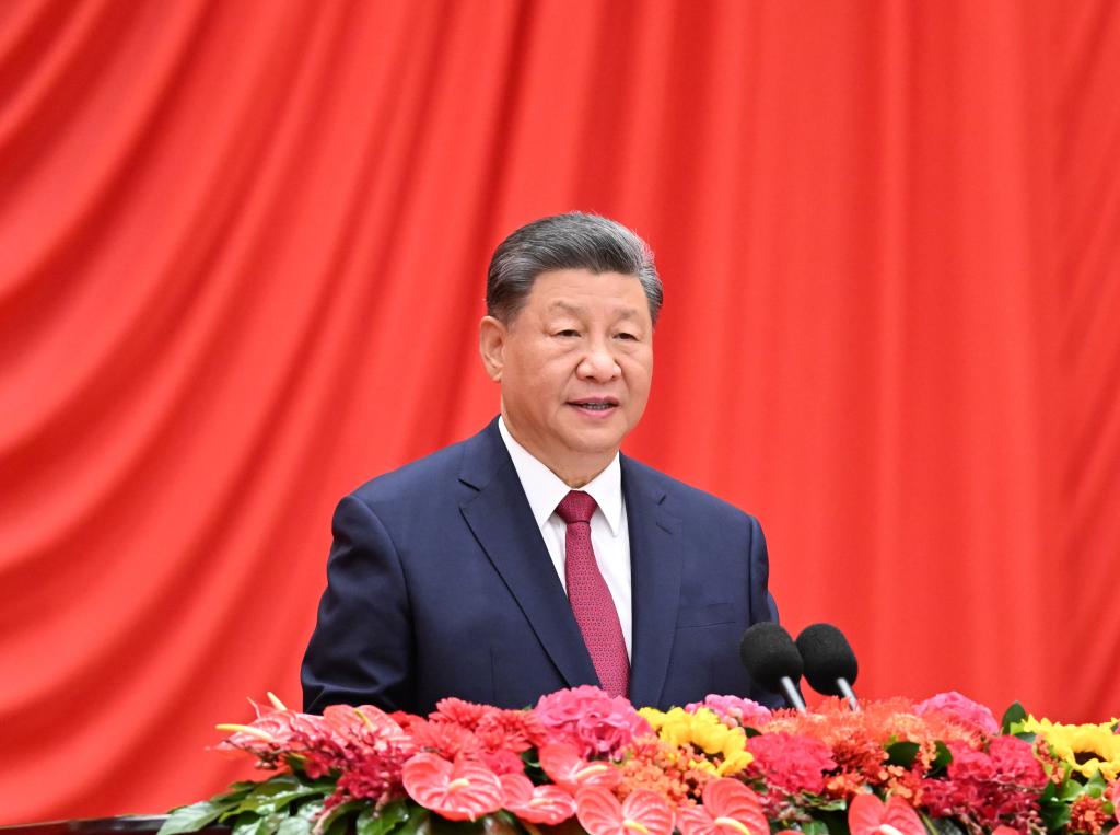 Xi urges greater national achievements, contributions to humanity's peace, development