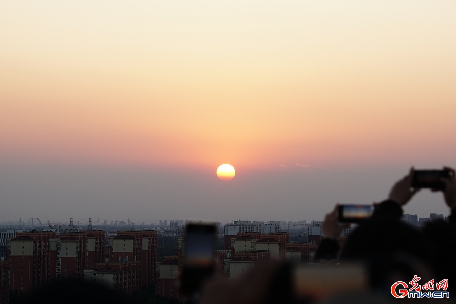 In pics: Sunset scenery in Beijing