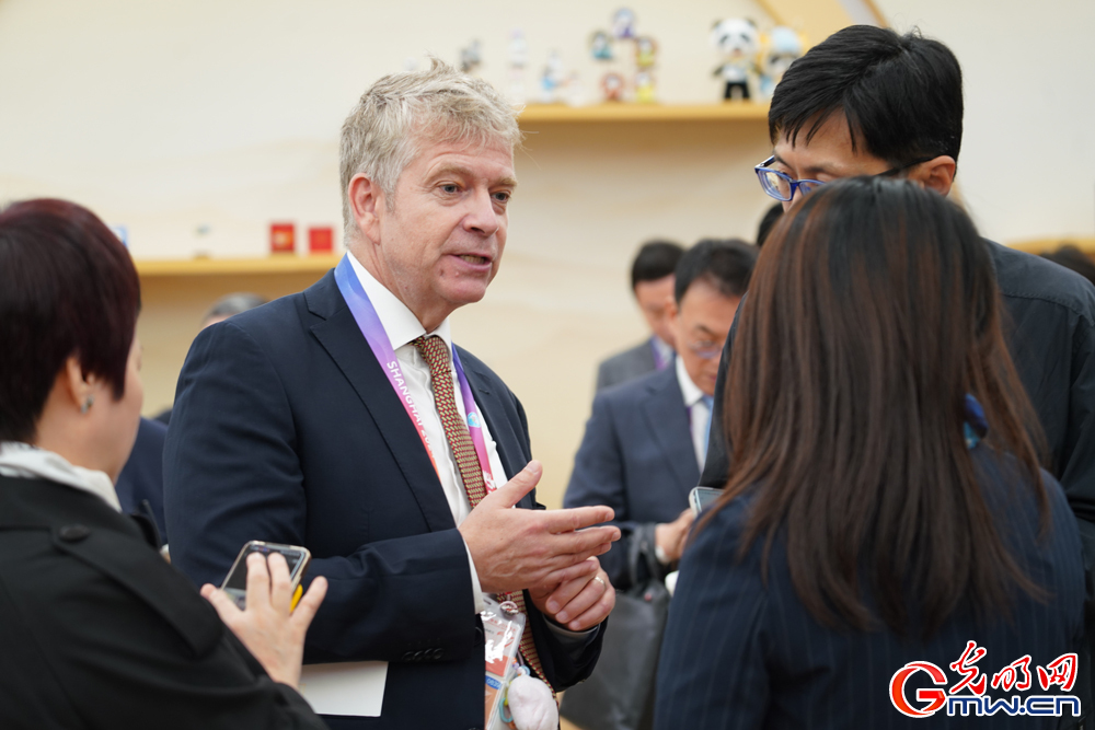 A glimpse of 7th CIIE on its first day in E China’s Shanghai