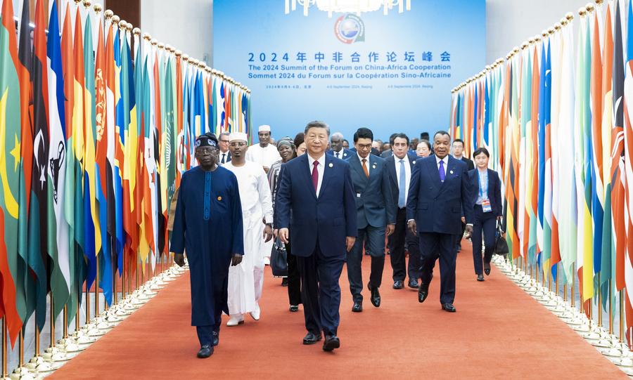 Xi calls for building all-weather China-Africa community with shared future for new era