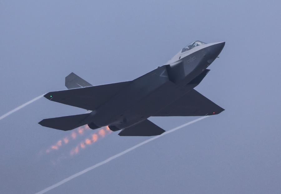 FOCUS | Stealth fighter jets from China and Russia stage performance during Airshow China in Zhuhai