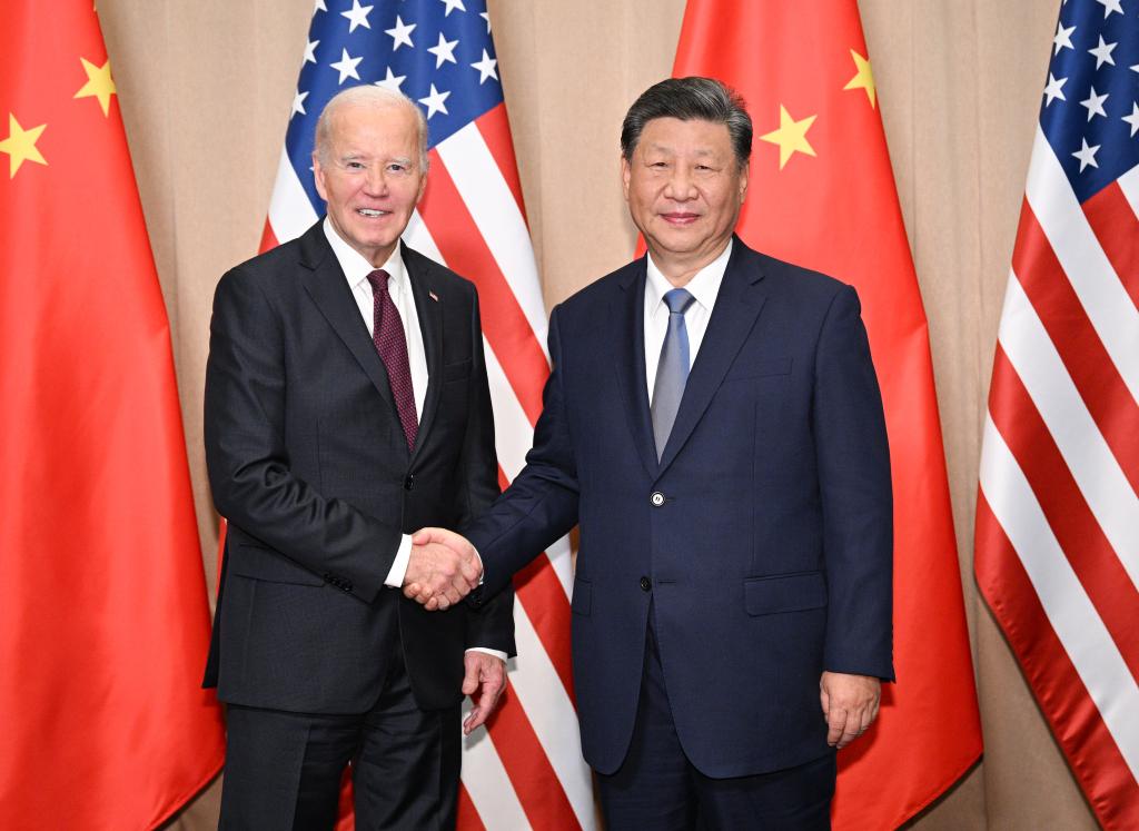 Xi meets Biden in Lima