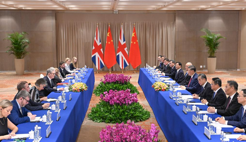 Xi calls on China, Britain to adopt rational, objective perspective on each other's development