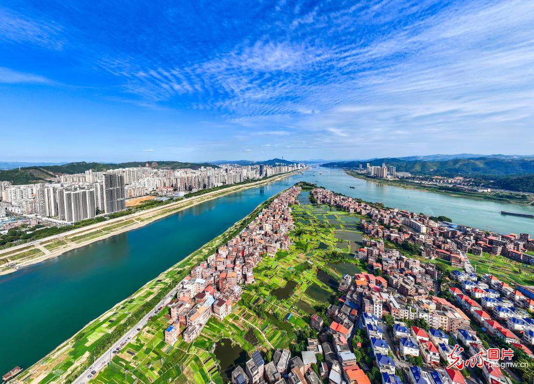 Harmonious picture of Changzhou Island in S China's Guangxi