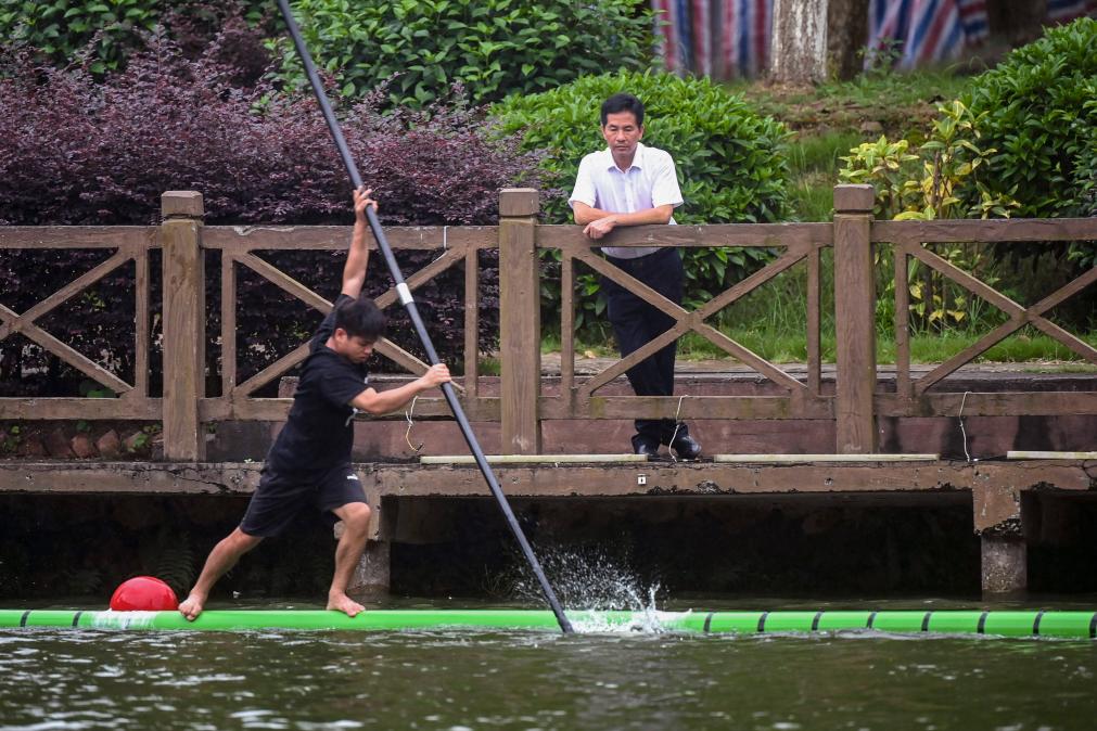 Single bamboo drifing team from Guangxi shines at the 12th National Traditional Games of Ethnic Minorities of China