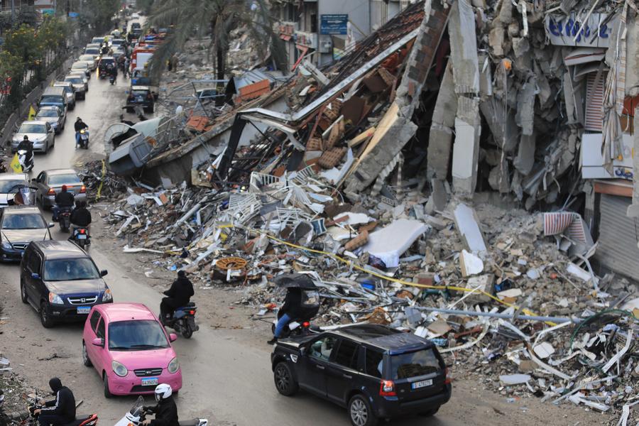 Displaced Lebanese rush home after ceasefire, facing joy, loss, and uncertainty