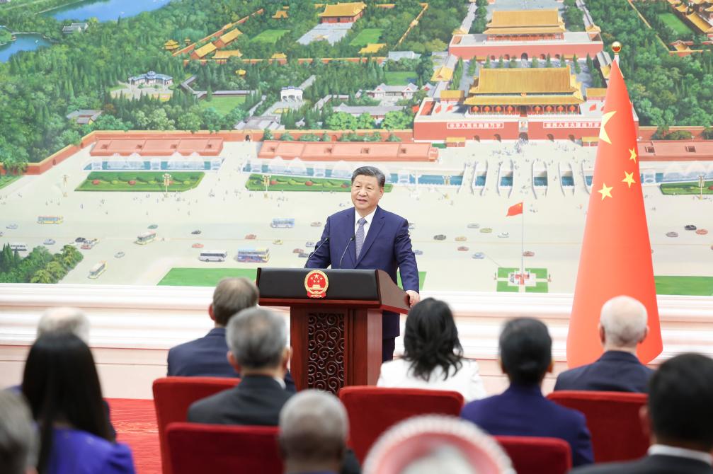 Xi receives credentials of new ambassadors to China