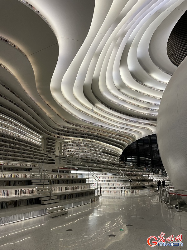 Tianjin Binhai Library: cultural, architectural hub for young generation