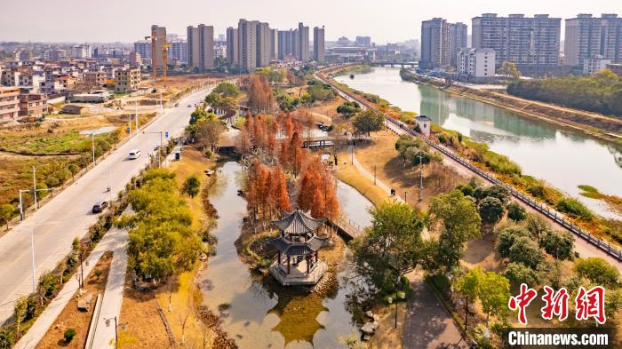 Aerial view of wetland park in S China’s Guangxi